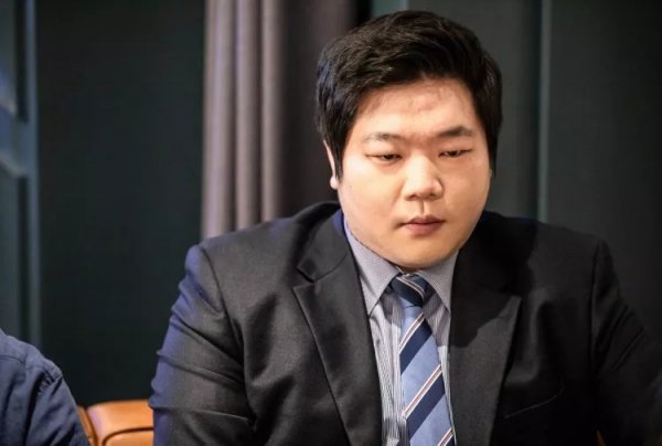 他的战术理 他的战术理