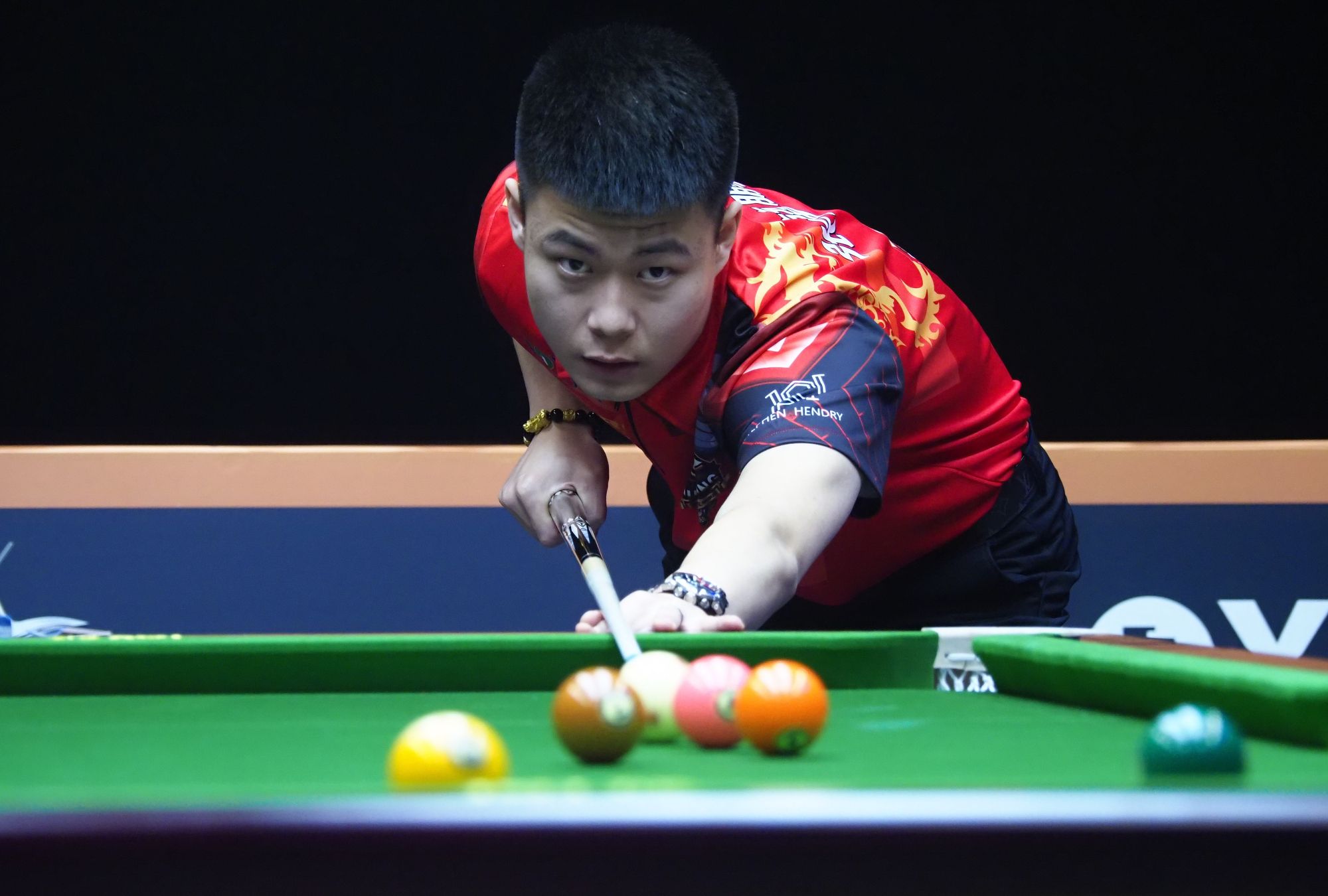 局限于数据 局限于数据