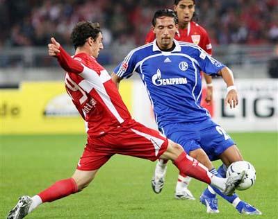 期活跃在中 期活跃在中